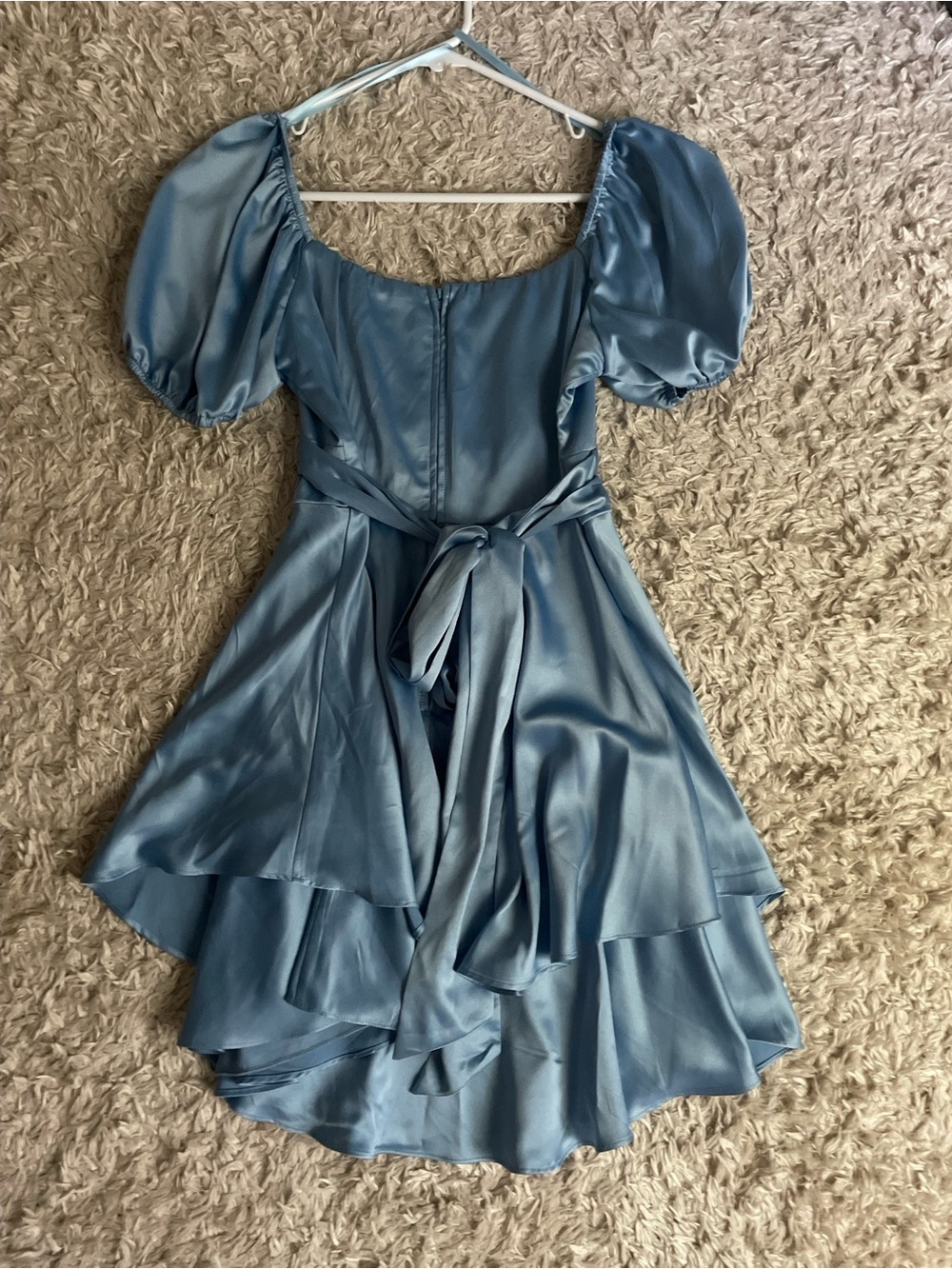 B. Smart Light Blue Satin Mini Dress with Puff Sleeves - Picture 2 of 3